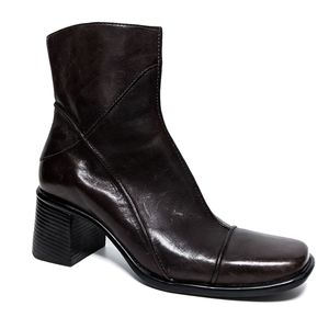 Clarks Brown Leather Square Toe Boots 8.5